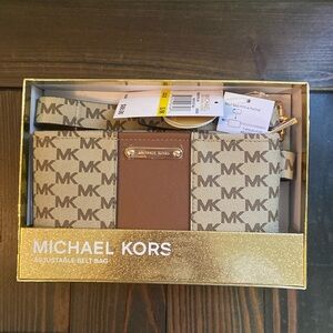 MK Adjustable Belt Bag